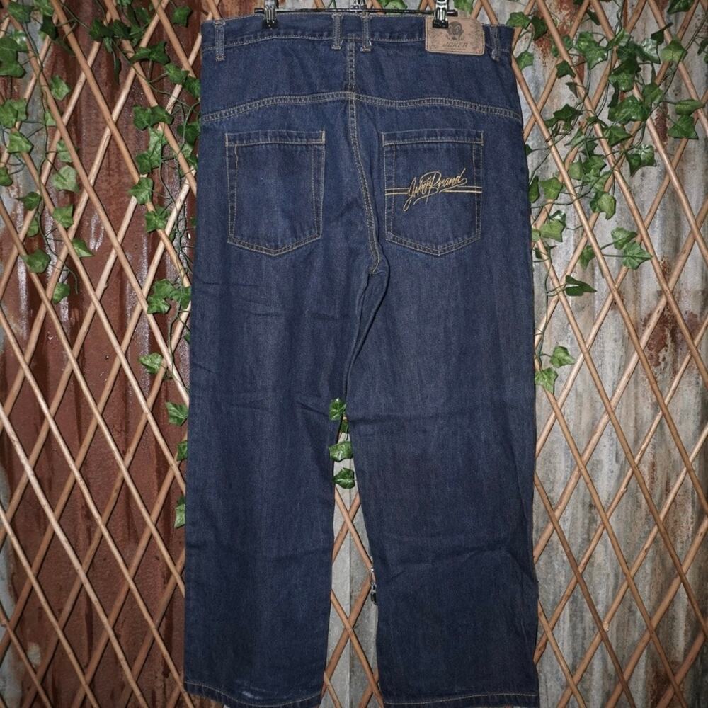 38 - Vintage Y2K joker brand essential embroider baggy pants